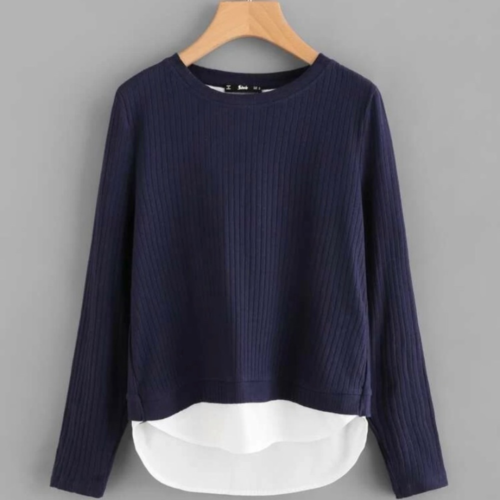 Overlapped back 2 in 1 robbed knit top!